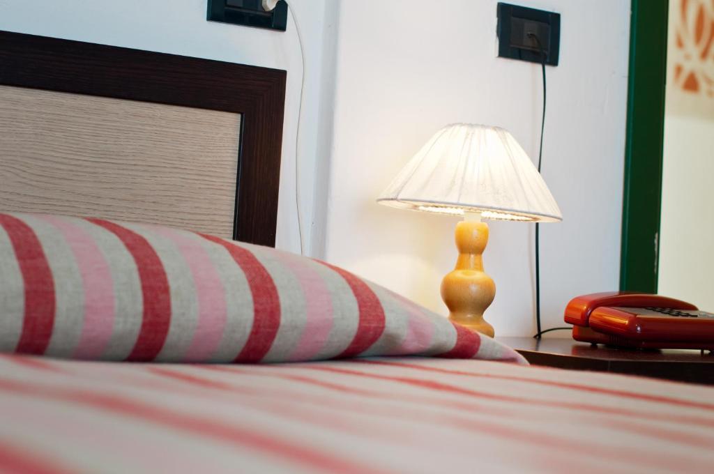 Hotel Milan Rosolina Mare Room photo